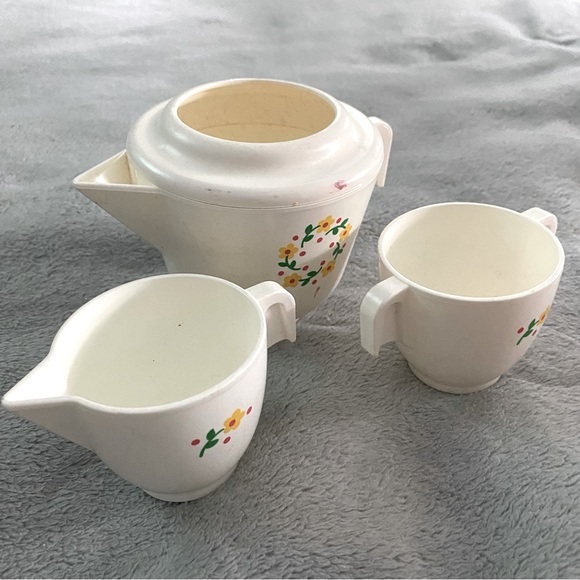 Fisher Price Kitchen Set - Picture 1 of 5